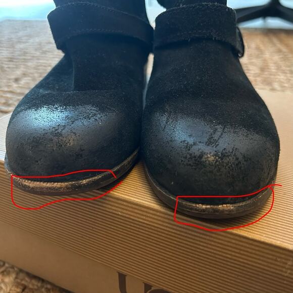 UGG Black Women’s Ankle Booties- Austin style-size 7 - Picture 12 of 12